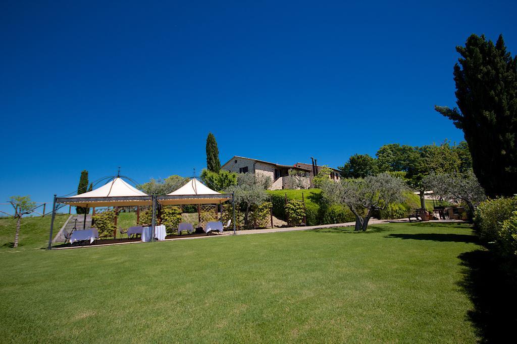 Agriturismo Le Colombe Assisi Exterior photo